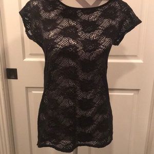 Woman’s Medium Blouse